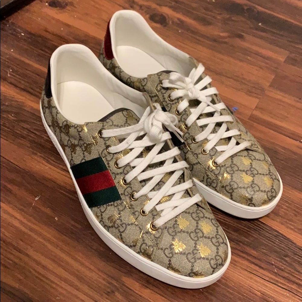Gucci ace Bee Sneakers!
